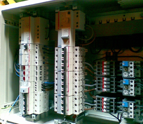 Archisio - Edil technology - Progetto Riparazione di corti circuiti e installazione di impianti salvavita