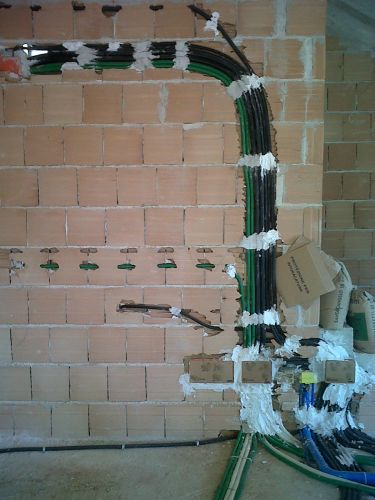 Archisio - Impianti Elettrici Bertoncelli - Progetto Impianti elettrici civili