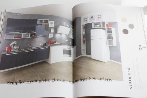 Archisio - Neoz Photography - Progetto Centro veneto del mobile - catalogo cucine e adv