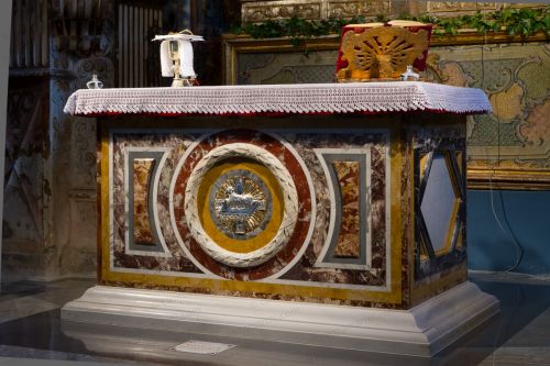 Archisio - Cusenzamarmi - Progetto Adeguamento liturgico chiese