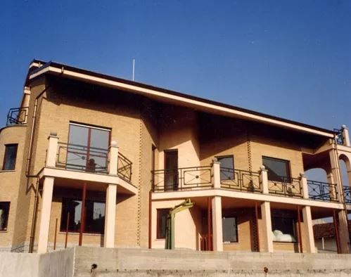 Archisio - Eliano Faoro - Progetto Palazzina residenziale - commerciale settimo