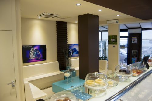 Archisio - Costanzo 1990 - Progetto Commercial