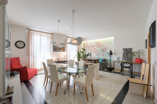 Archisio - B P Architetti - Progetto La casa in piazza