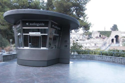 Archisio - X Studio - Progetto Chiosco audioguide - pompei 2001