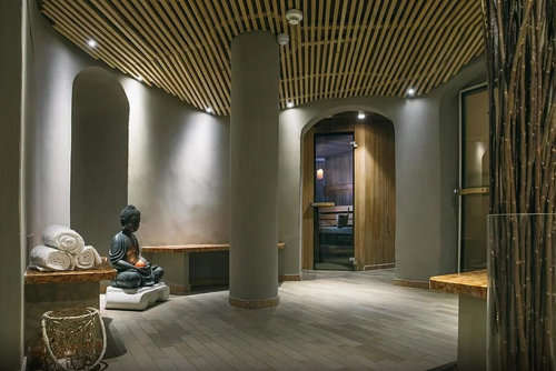 Archisio - Alessandra Vaccari - Progetto Grand hotel europa innsbruck