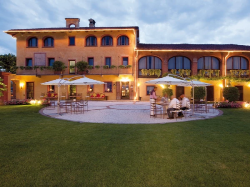 Archisio - Chiomio Luigi - Progetto Albergo rurale