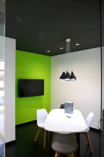 Archisio - Studio Ferretti - Progetto Uffici agenzia genera-re