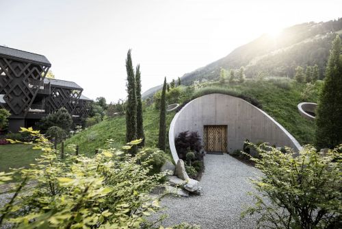 Archisio - Noa Network Of Architecture - Progetto Apfelhotel torgglerhof in piena fioritura
