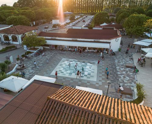 Archisio - Forme Dacqua - Progetto Fontana a pavimento - villaggio s Francesco caorle