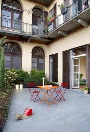 Archisio - Chiantese Antimo - Progetto Interni cortile palazzetto e appartamento