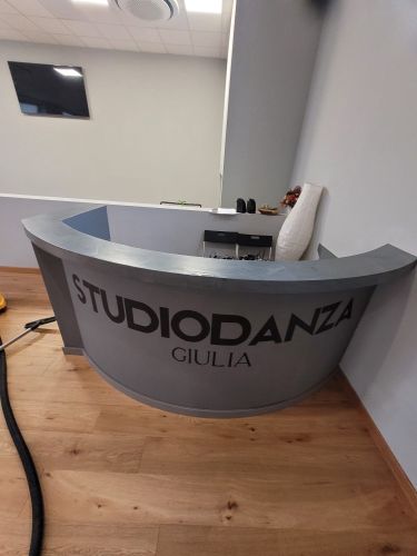 Archisio - Atena Lab - Progetto Bancone reception