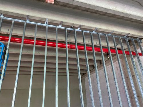 Archisio - Styl Casa Srl - Progetto Styl casa srl unazienda italiana con sede a milano operante in italia e in europa con una struttura organizzata e maestranze qualificateSpecializzata in pareti divisorie e fonoassorbenti controsoffitti in cartongesso fibra minerale e all