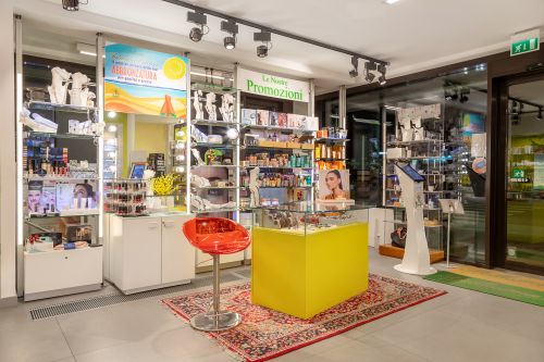 Archisio - Marco Temperino - Progetto Farmacia ercolani