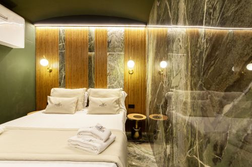 Archisio - Salvatore Sito - Progetto riflessi di marmo e ottone