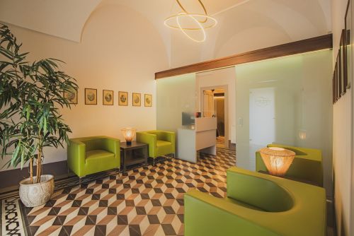 Archisio - Andrea Vitulano - Progetto Studio medico tradizione pugliese e design moderno