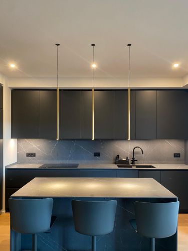 Archisio - Serena Martini - Progetto Dark kitchen - eleganza e contrasti materici