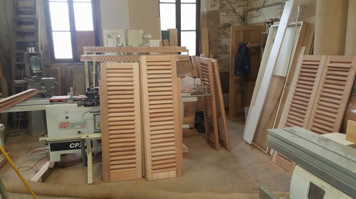 Archisio - Lavoro di Falegnameria Barzasi srl - Siamo unimpresa di falegnameria che realizza mobili su misura ed arredamenti di interni