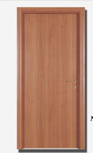 Archisio - Showroom di Effegi3 Porte - Effegi3 porte realizza porte in legno di alta qualit che rispondono perfettamente alle esigenze di ogni cliente per donargli una soluzione di design moderna e funzionale in grado di creare nuovo val