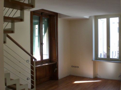 Archisio - Lavoro di Ramerini Rino E C Snc - La falegnameria ramerini opera da pi di sessanta anni nel settore della lavorazione legno ed arredi La nostra azienda si occupa di qualunque tipo di lavorazione del legno dal progetto al montaggio