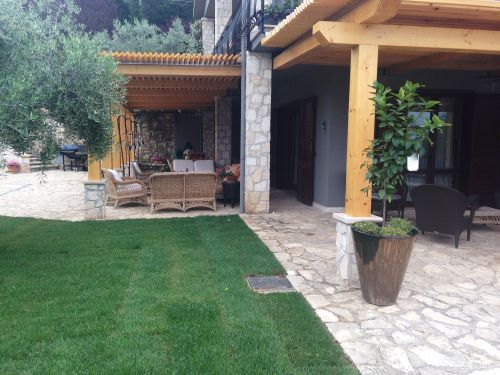 Archisio - Lavoro di Zanzotti Srls - Azienda che opera con esperienza nella ristrutturazione di interni ed esterni offrendo un pacchetto chiavi in mano dalla progettazione architettonica alla consegna delle chiavi del nuovo appartament