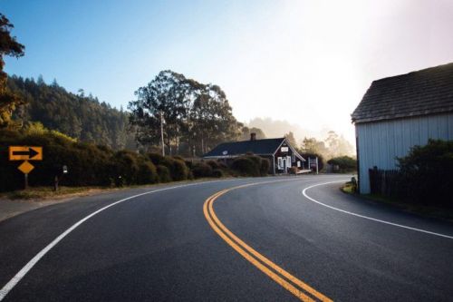 Archisio - Lavoro di Luciani Luciano - Ci occupiamo di asfalti