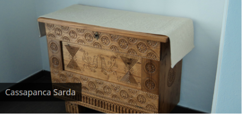 Archisio - Lavoro di Falegnameria Manualit - Noi siamo una falegnameria nata e cresciuta a nuoro in sardegnaIl nostro desiderio quello di mantenere in vitalit e in vita la realt artigiana che il nostro laboratorio costituisce