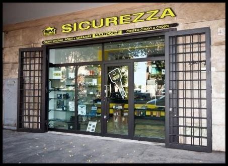 Archisio - Showroom di Porte Design Gruppo Ferramenta Marconi - La nostra idea di gruppo ha avuto origine da una frase di henry ford fondatore dellomonima casa automobilistica che tu creda di farcela o di non farcela comunque avrai ragione Proprio partendo da