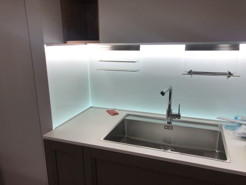 Archisio - Lavoro di Edilgan Srls - La societ si occupa di ristrutturazioni chiavi in mano manutenzione di stabili e condomini costruzioni architetto in sede