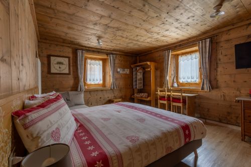 Archisio - Progetto di Martinelliservizi - Realizzo fotografie di interni per architetti case vacanze hotel e ristorantiMi sono specializzato anche in food photography per ristoranti e bar