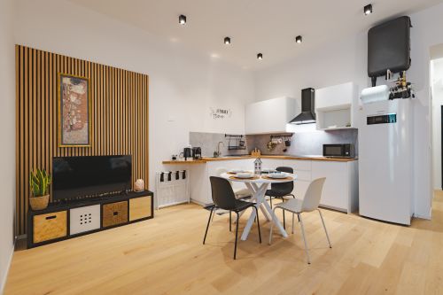 Archisio - Lavoro di Mr Studio - Fotografia professionale immobiliate di interni e di architettura Specislizzato in bnb e strutture ricettive