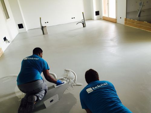 Archisio - Impresa Teknai Srl - Pavimenti pareti e rivestimenti in resina vendita di materiali e prodotti per i sistemi di posa Teknai - Gallarate VA